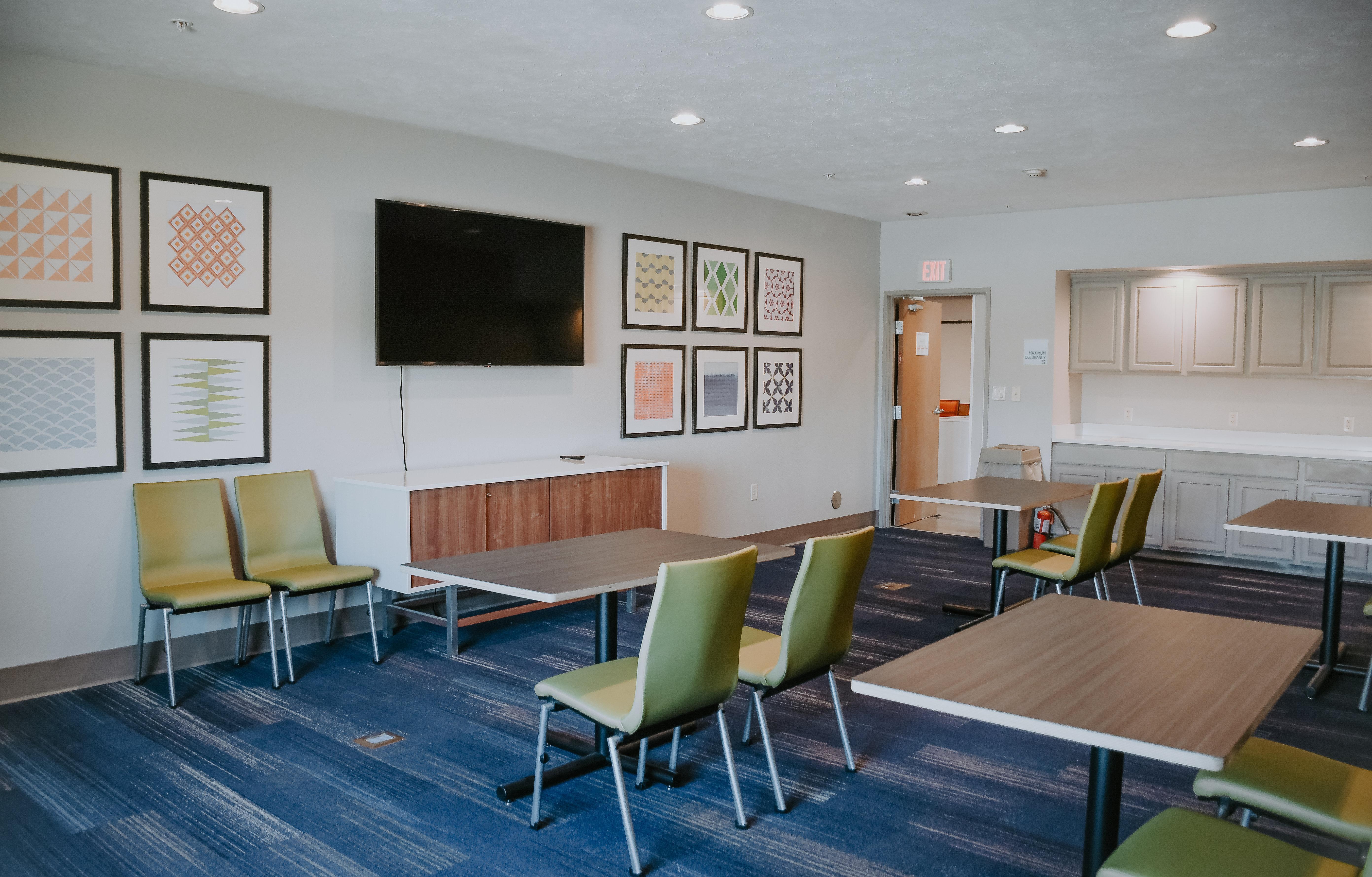 Holiday Inn Express Hotel & Suites Lincoln South By Ihg Εξωτερικό φωτογραφία