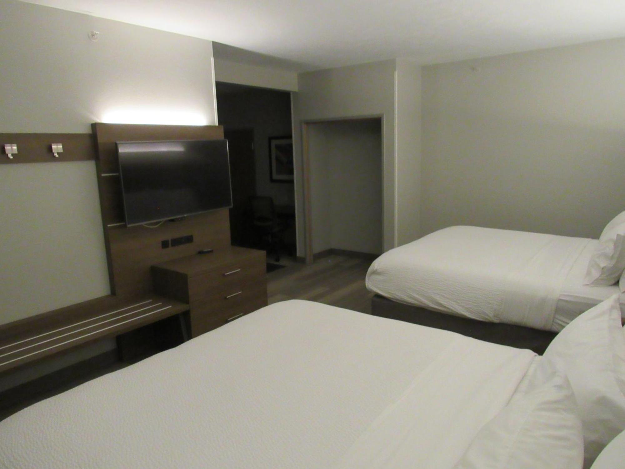 Holiday Inn Express Hotel & Suites Lincoln South By Ihg Εξωτερικό φωτογραφία