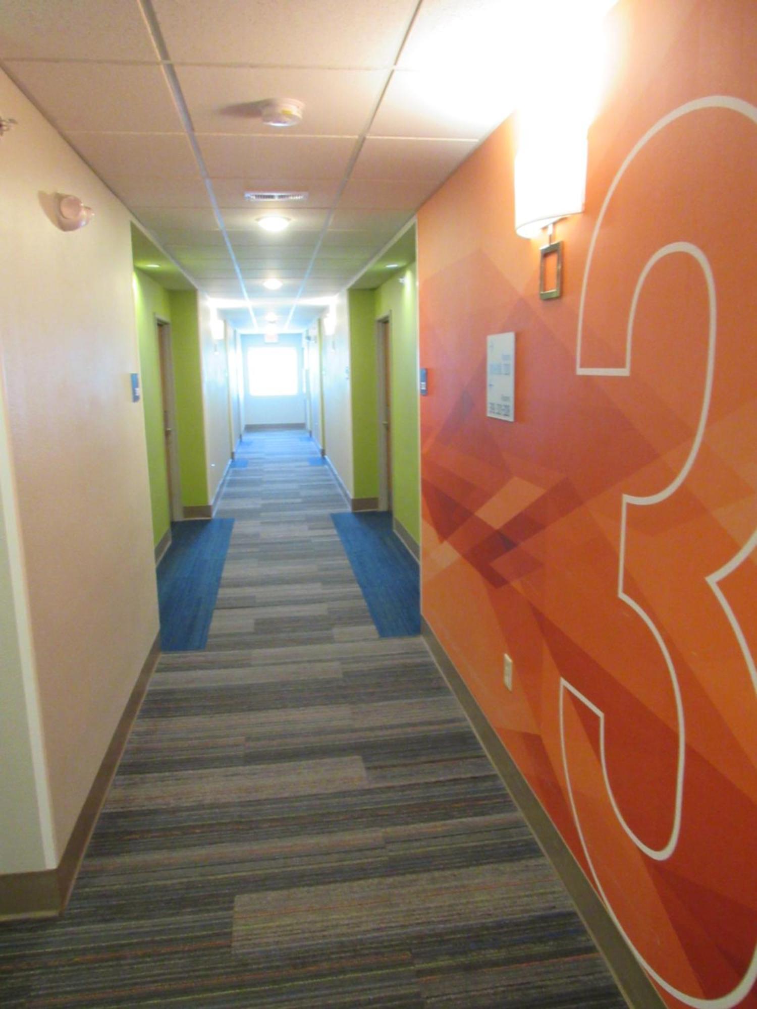 Holiday Inn Express Hotel & Suites Lincoln South By Ihg Εξωτερικό φωτογραφία
