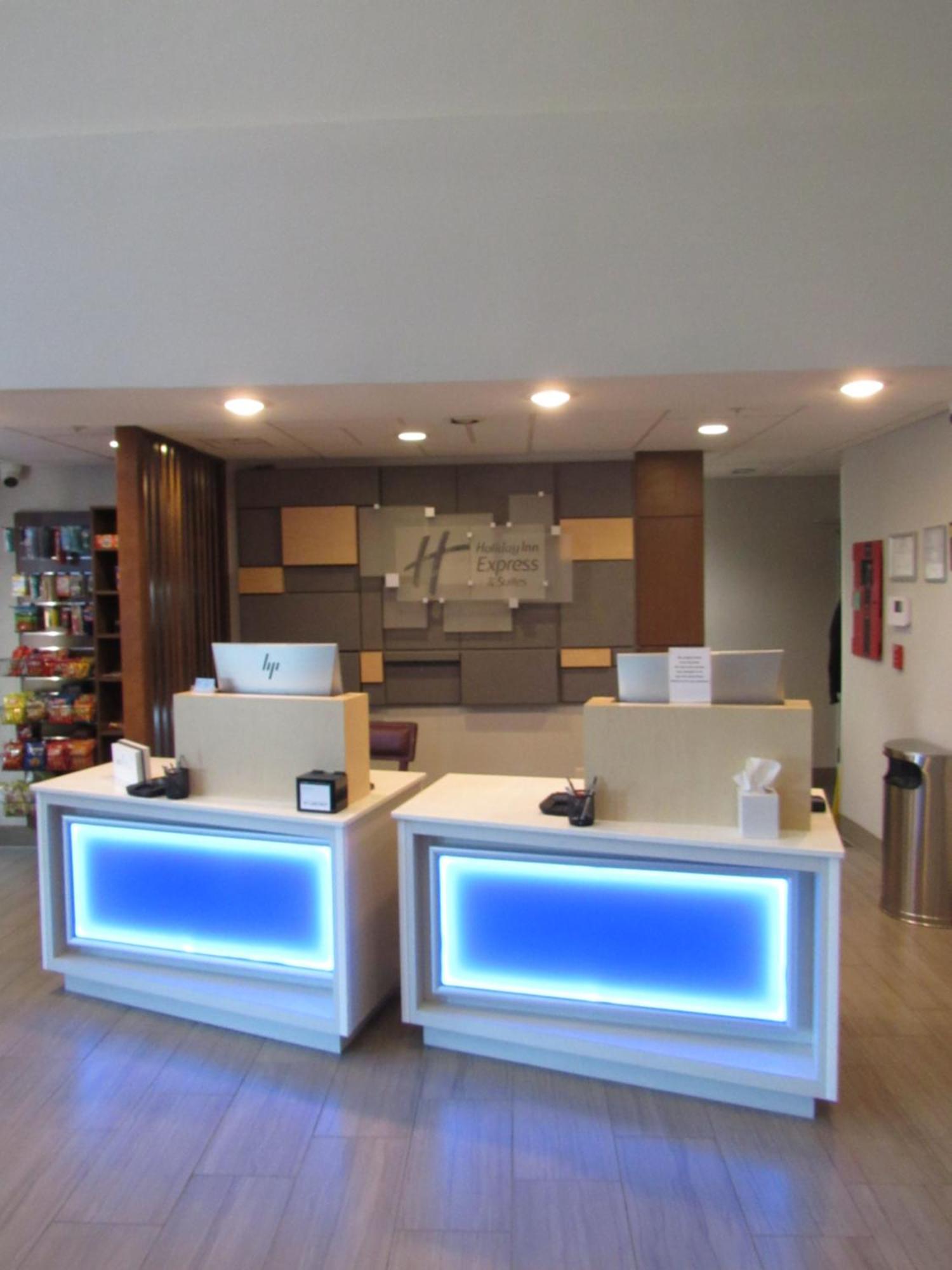 Holiday Inn Express Hotel & Suites Lincoln South By Ihg Εξωτερικό φωτογραφία