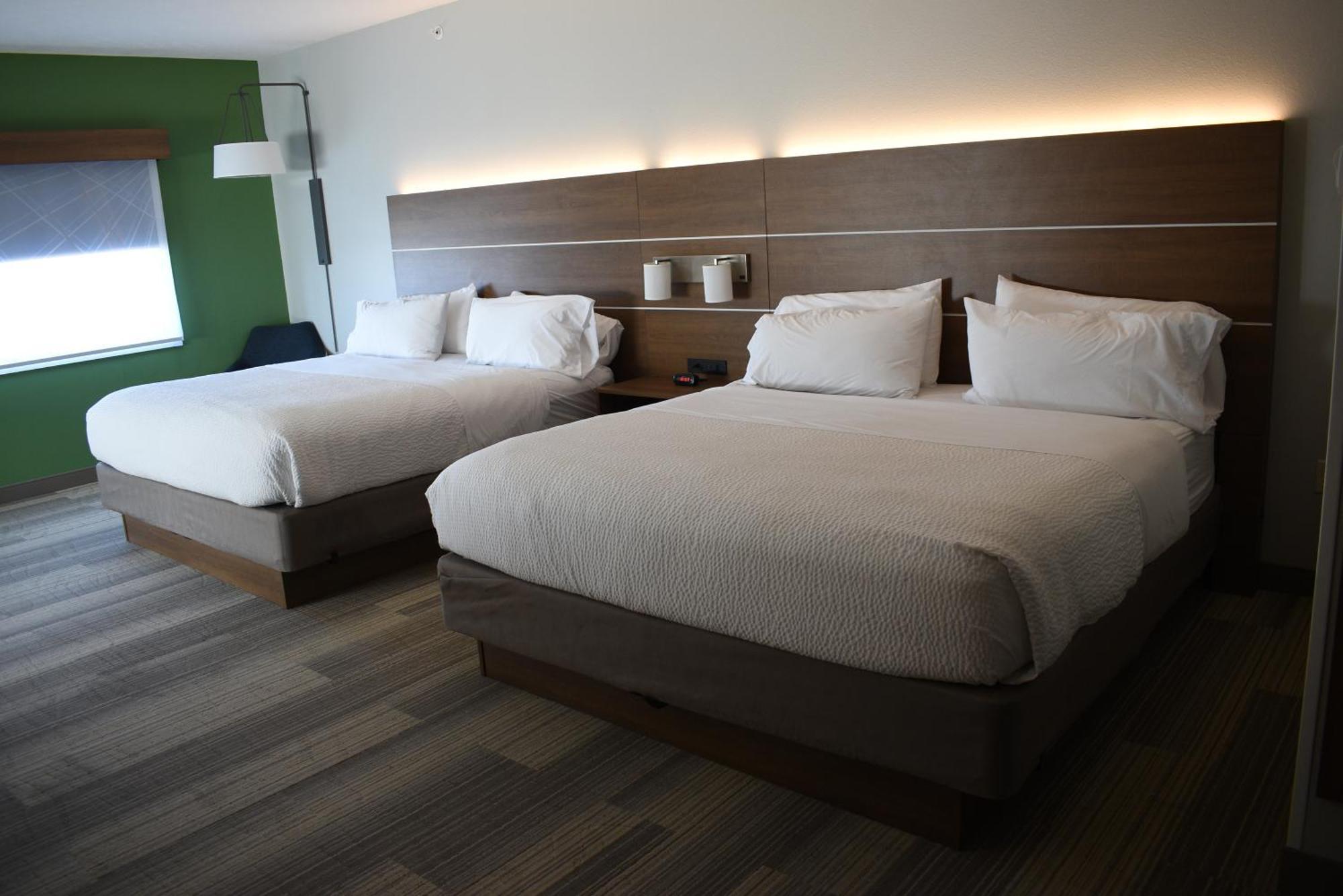 Holiday Inn Express Hotel & Suites Lincoln South By Ihg Εξωτερικό φωτογραφία